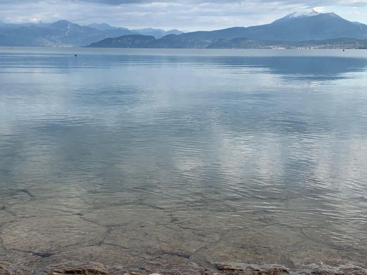 Casa Caterina Lake View Holidays Apartments بسكييرا ديل غاردا المظهر الخارجي الصورة