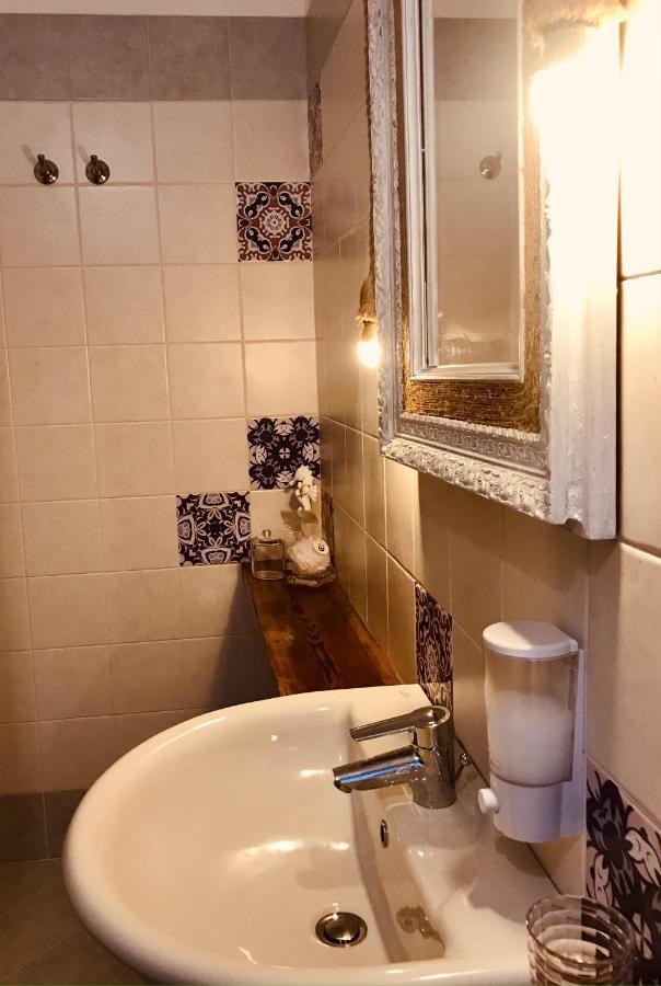 Casa Caterina Lake View Holidays Apartments بسكييرا ديل غاردا المظهر الخارجي الصورة