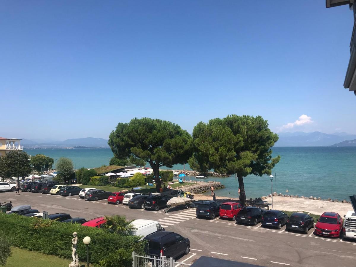 Casa Caterina Lake View Holidays Apartments بسكييرا ديل غاردا المظهر الخارجي الصورة