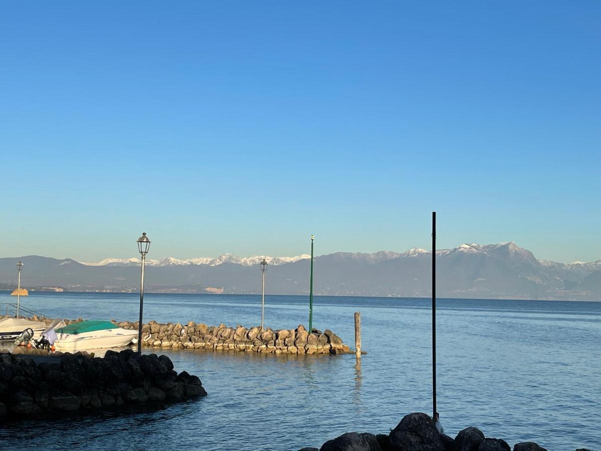 Casa Caterina Lake View Holidays Apartments بسكييرا ديل غاردا المظهر الخارجي الصورة