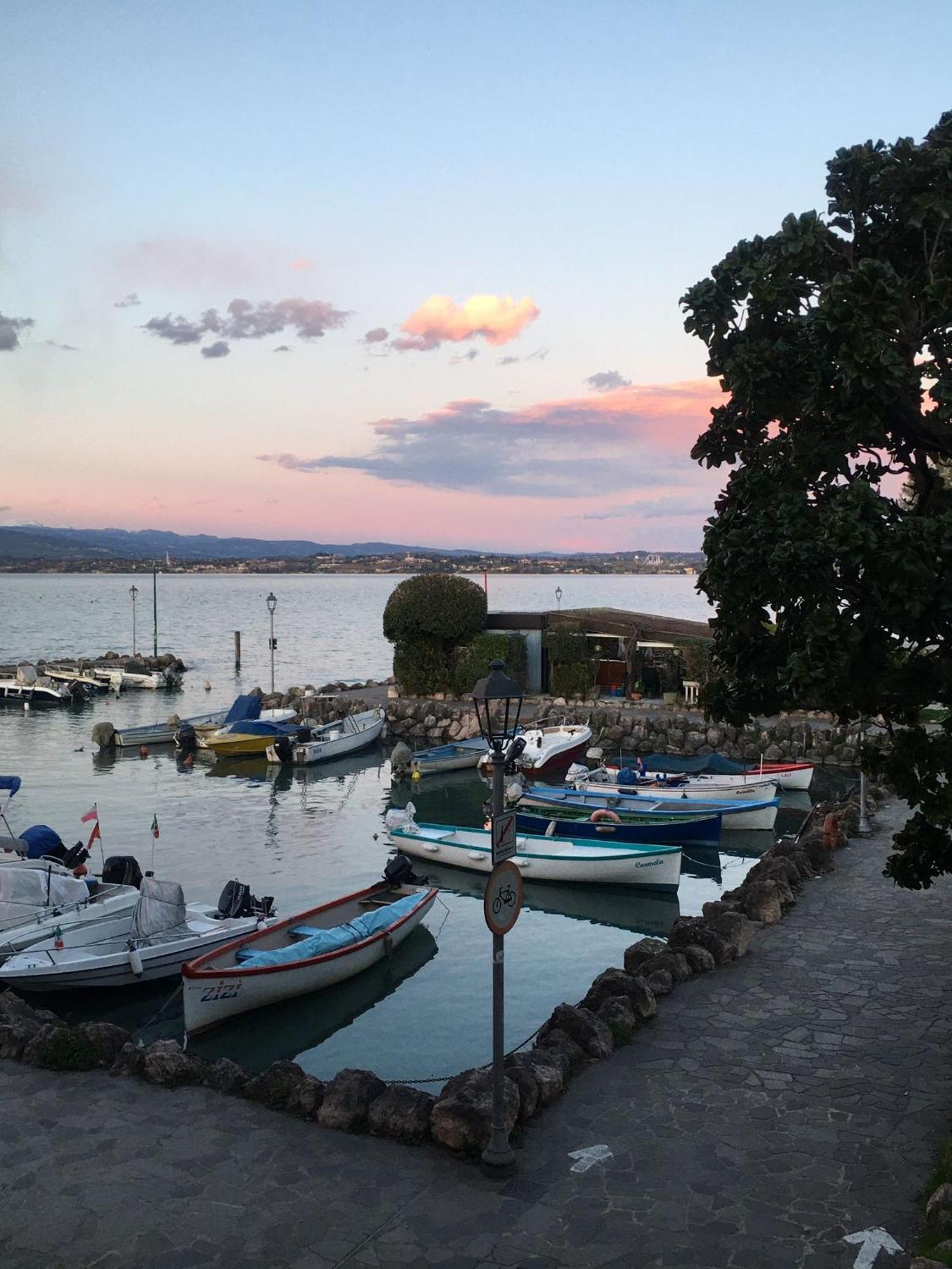 Casa Caterina Lake View Holidays Apartments بسكييرا ديل غاردا المظهر الخارجي الصورة